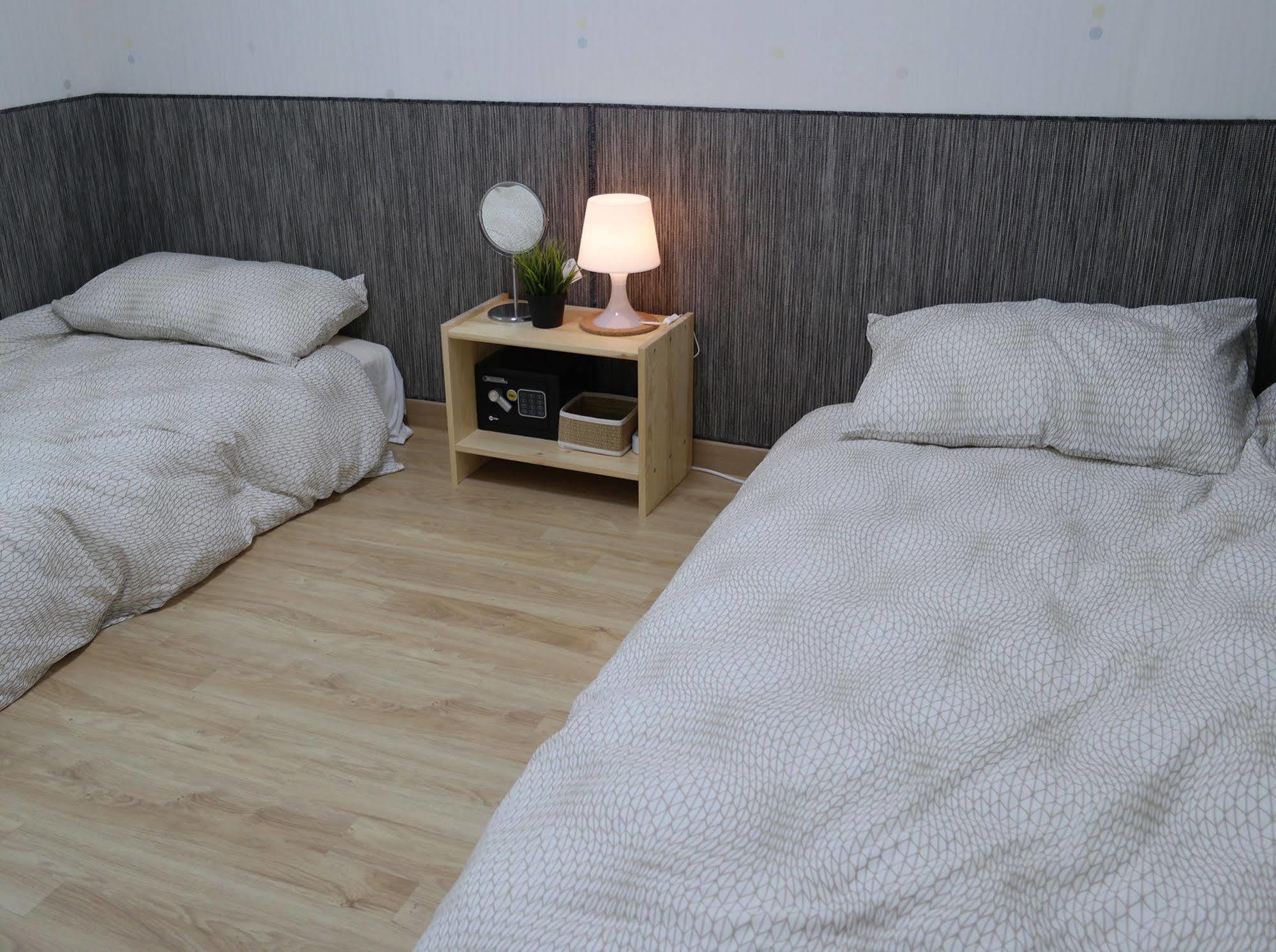 Mr. Kim Guesthouse อินชอน ภายนอก รูปภาพ